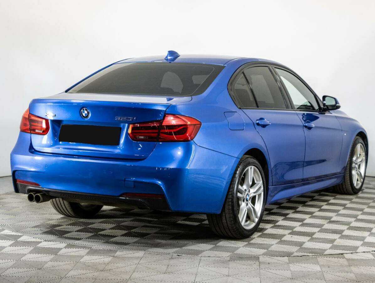 BMW 3 серии с пробегом — 2017 год. Фото: #4