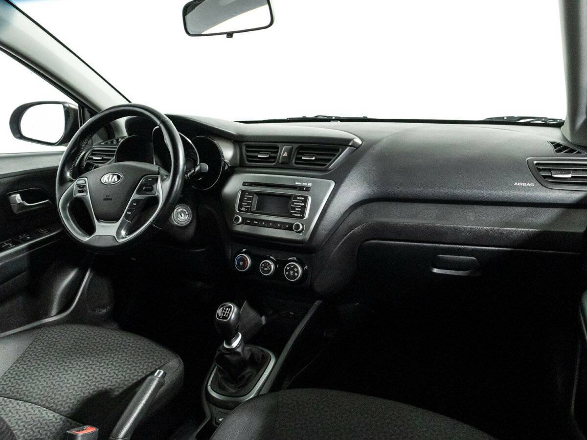 Kia Rio с пробегом — 2016 год. Фото: #8