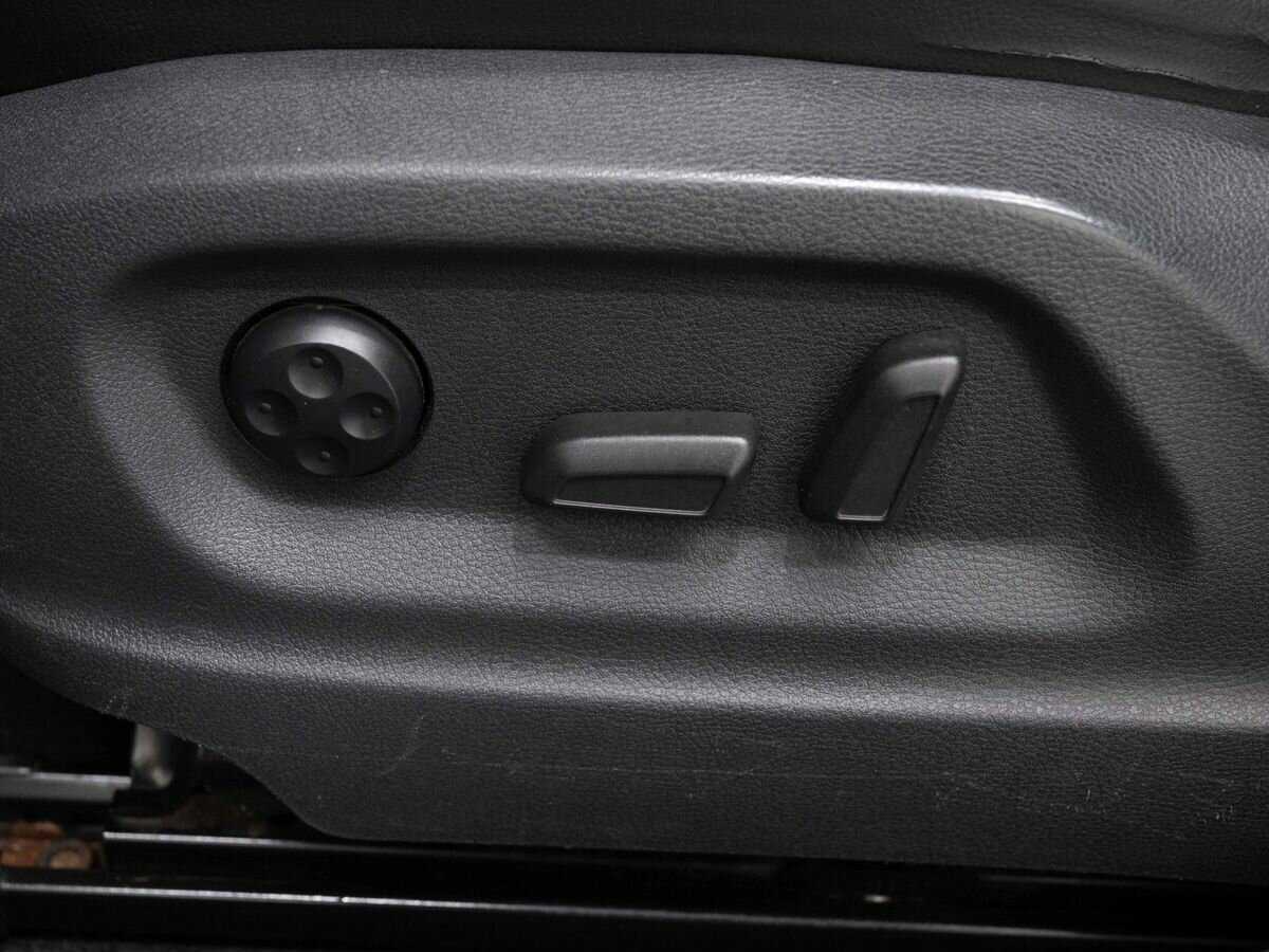 Volkswagen Tiguan с пробегом — 2009 год. Фото: #15
