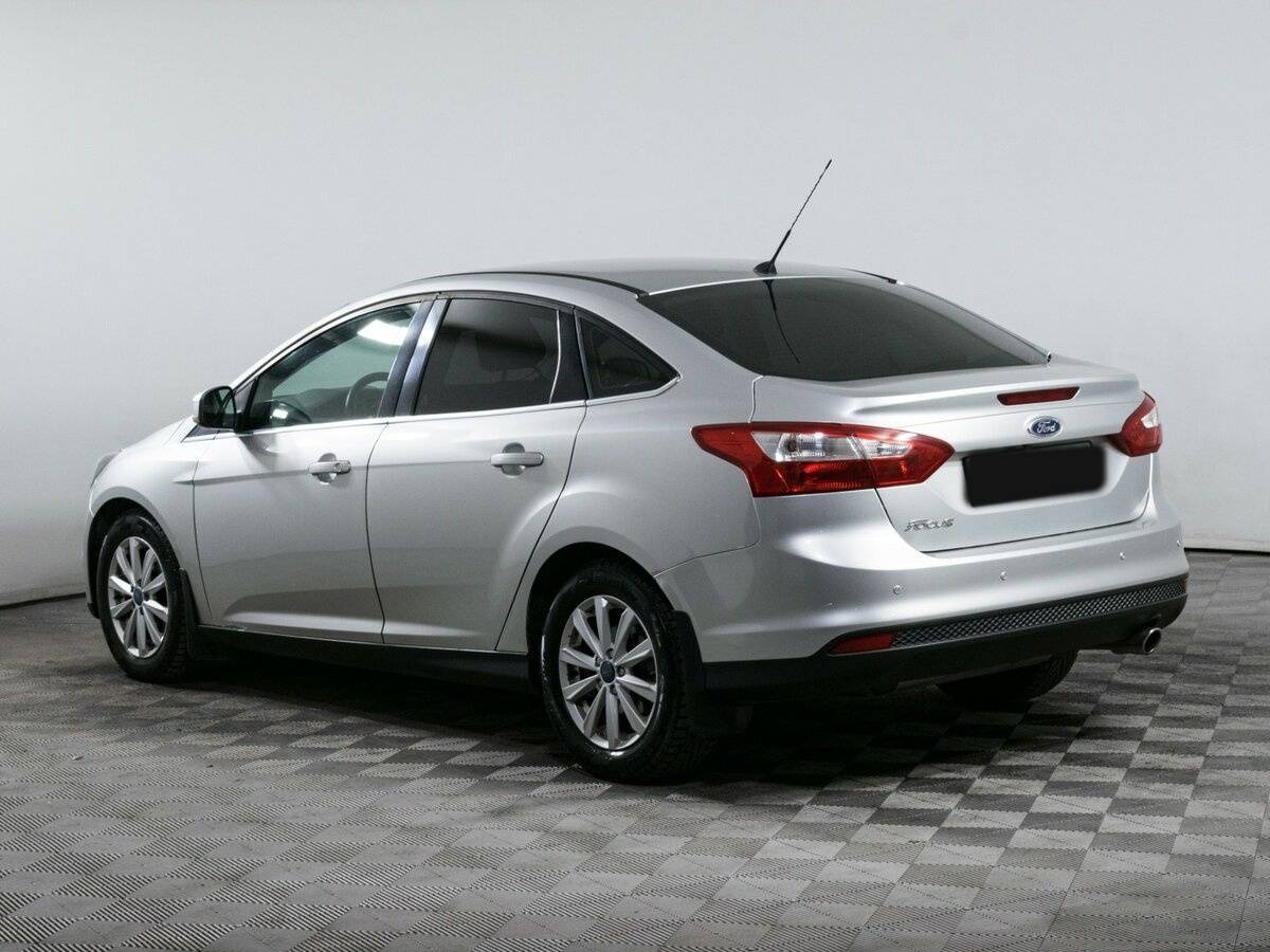 Ford Focus с пробегом — 2011 год. Фото: #5