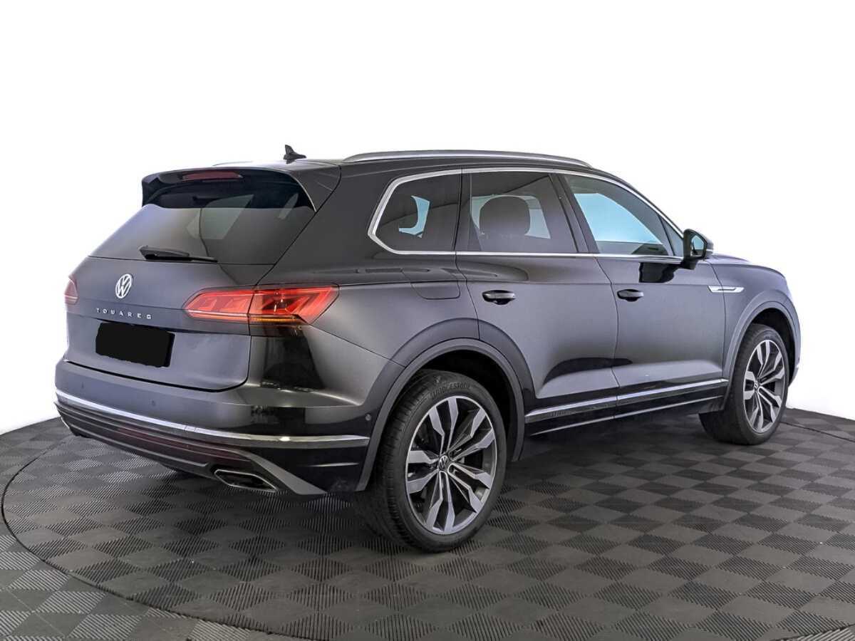 Volkswagen Touareg с пробегом — 2020 год. Фото: #4