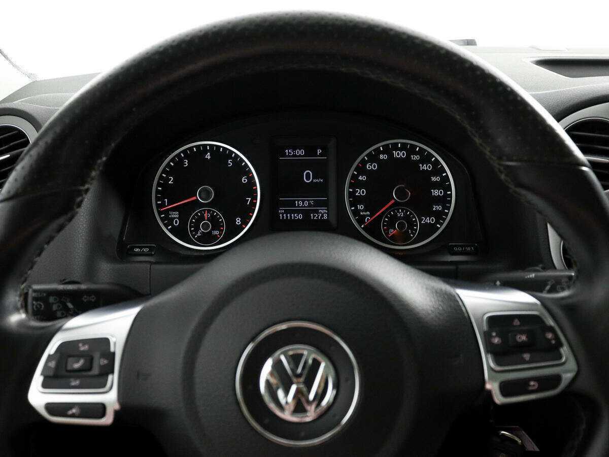Volkswagen Tiguan с пробегом — 2016 год. Фото: #13
