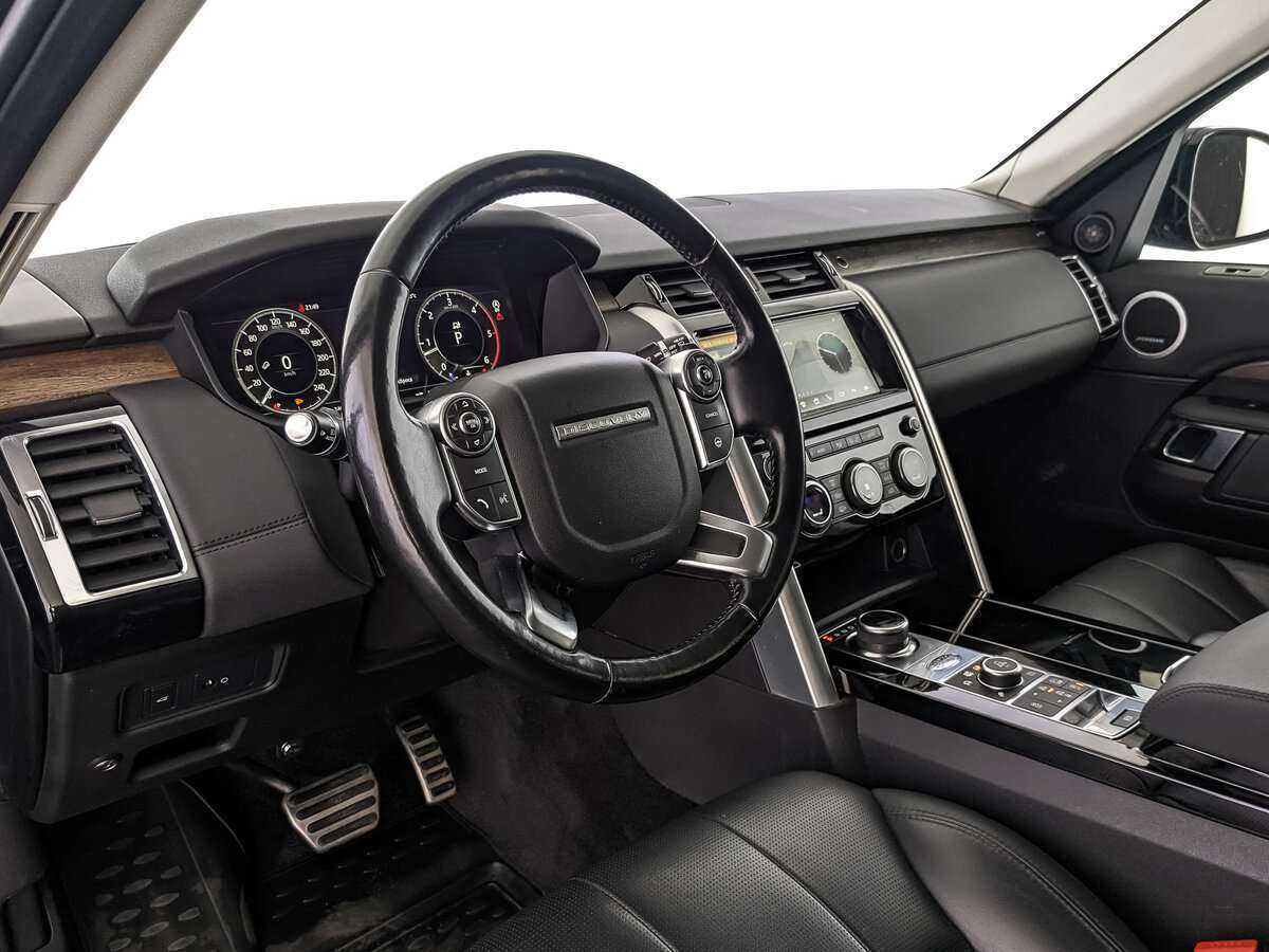 Land Rover Discovery с пробегом — 2018 год. Фото: #7