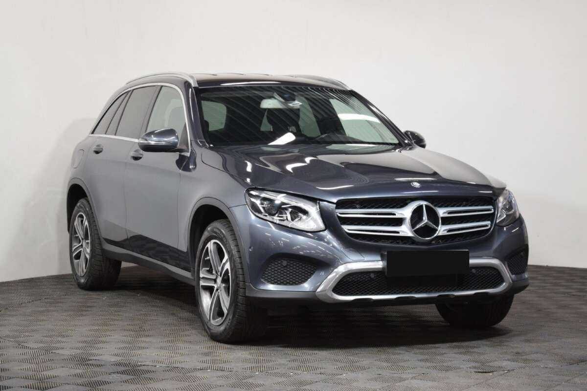Mercedes-Benz GLC с пробегом — 2016 год. Фото: #2