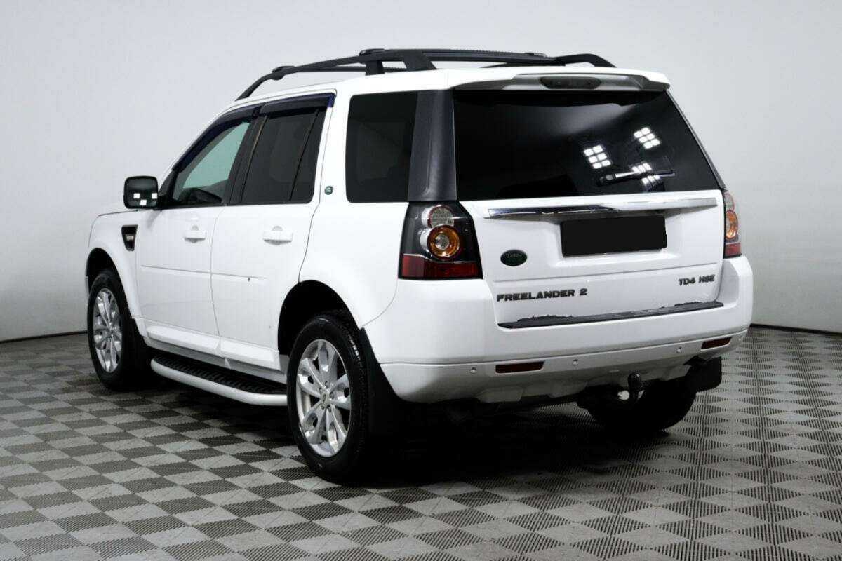 Land Rover Freelander с пробегом — 2014 год. Фото: #6