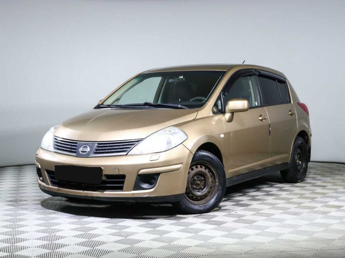 Nissan Tiida с пробегом — 2007 год. Фото: #0