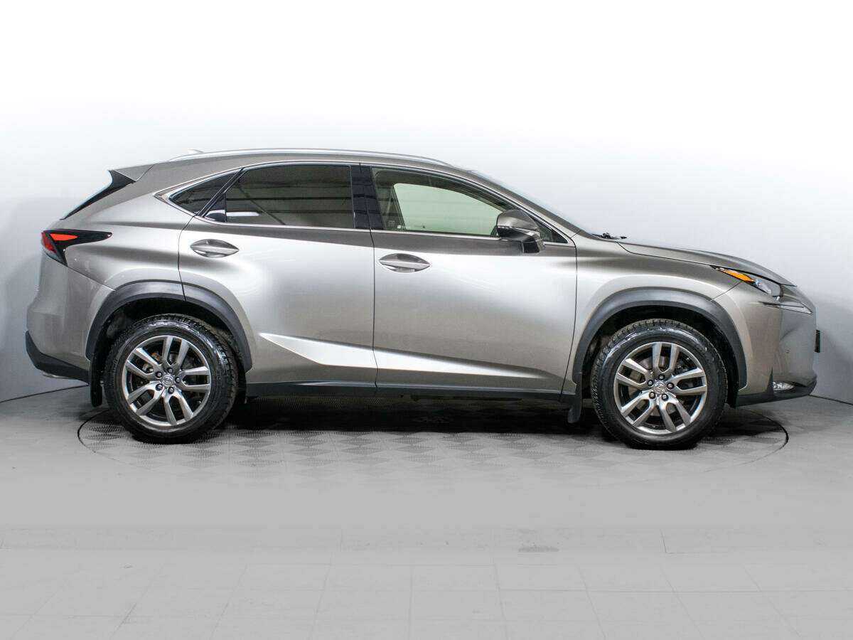 Lexus NX с пробегом — 2015 год. Фото: #3