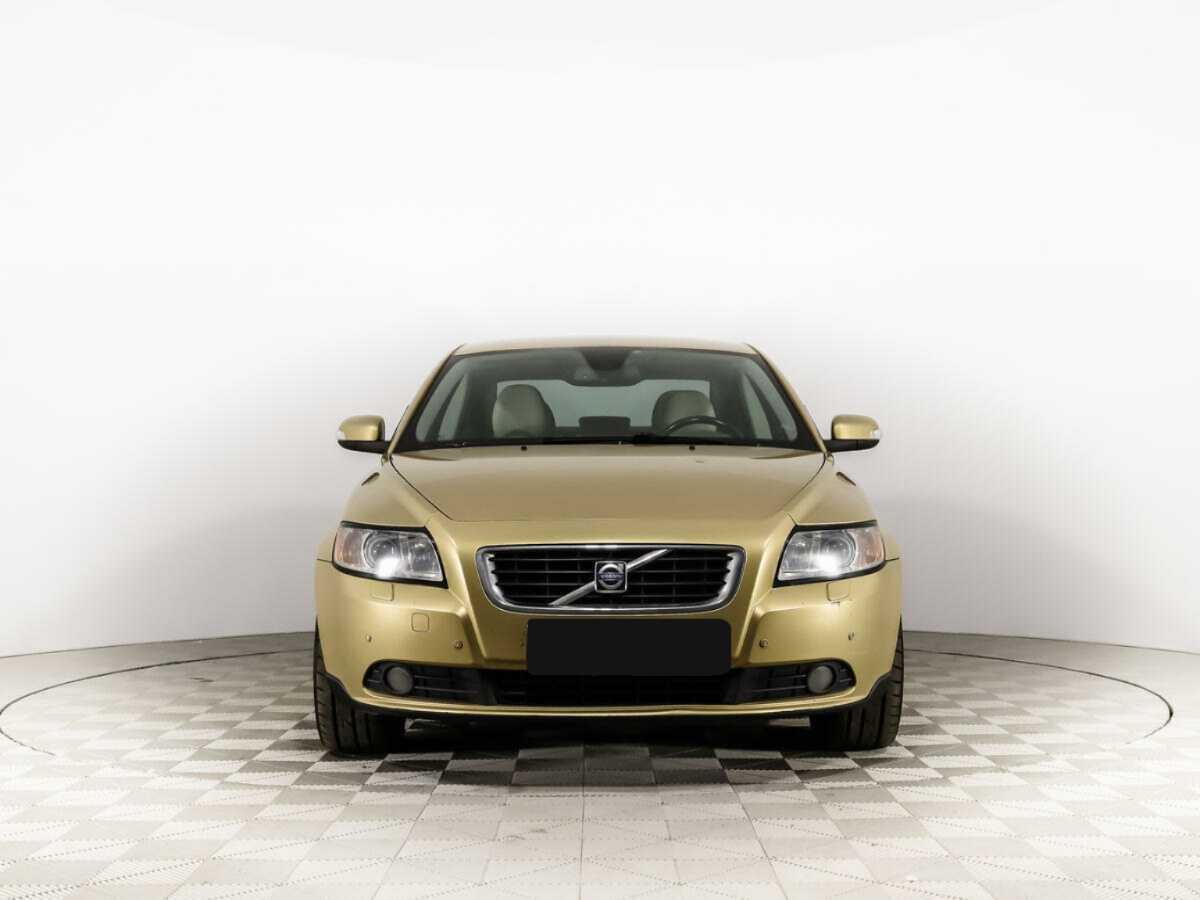 Volvo S40 с пробегом — 2007 год. Фото: #1