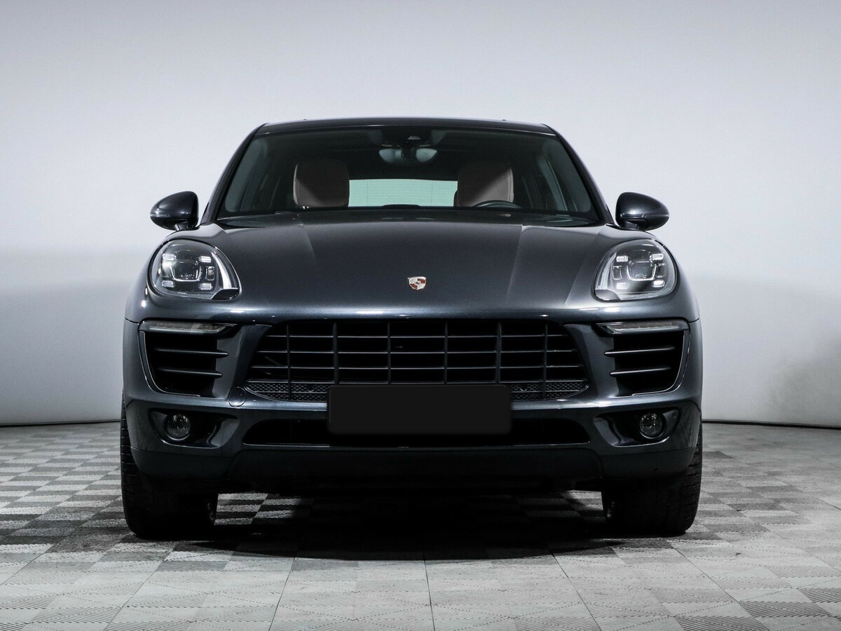 Porsche Macan с пробегом — 2018 год. Фото: #1