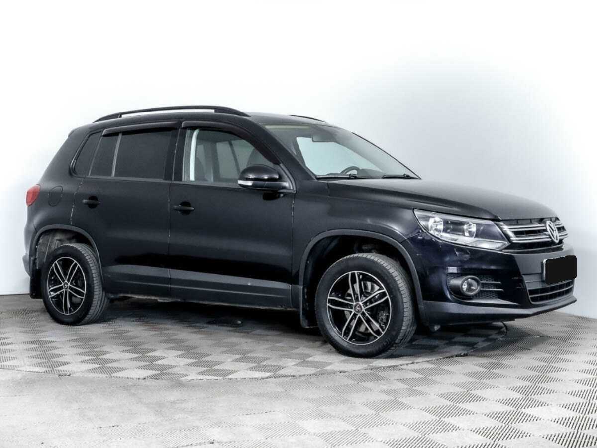 Volkswagen Tiguan с пробегом — 2011 год. Фото: #2