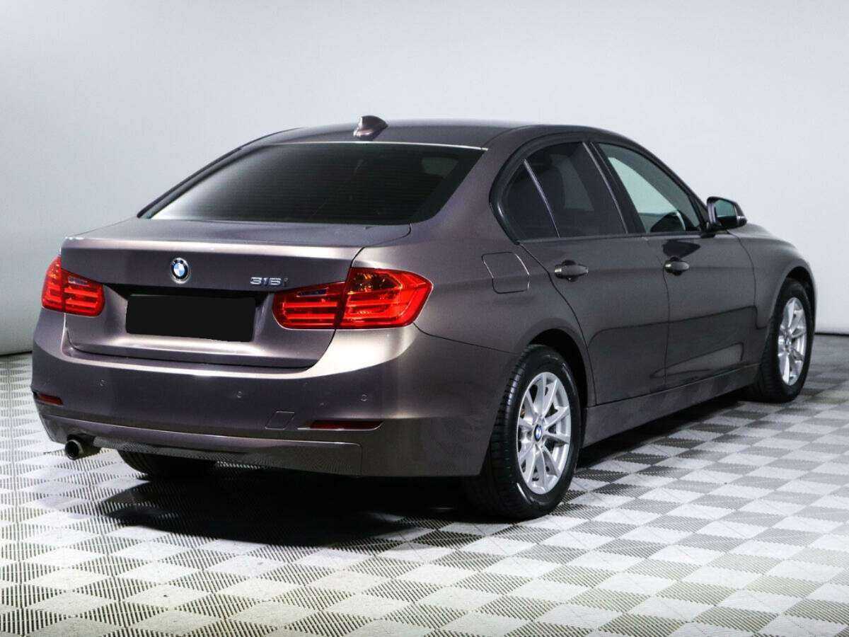 BMW 3 серии с пробегом — 2013 год. Фото: #3