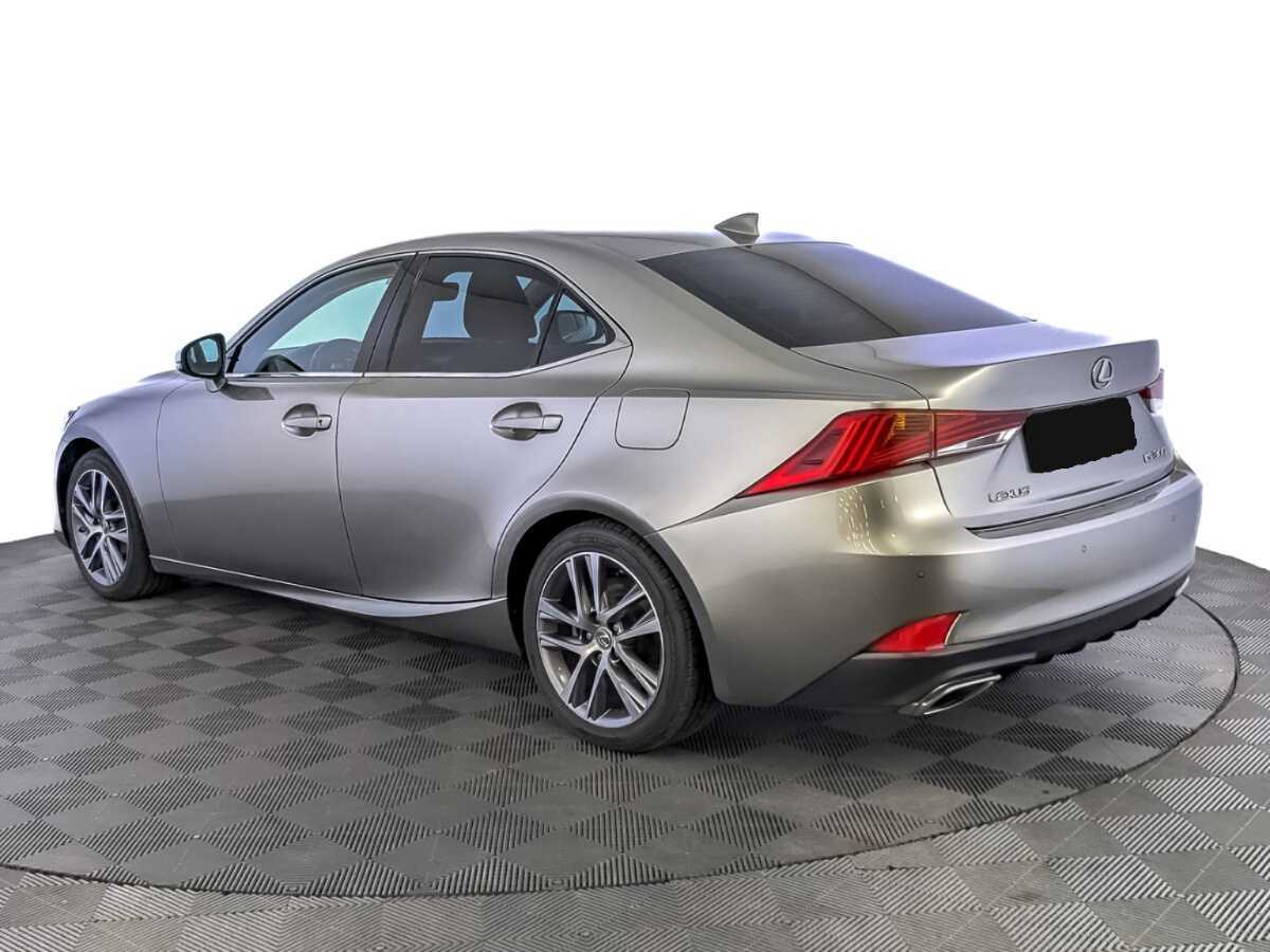 Lexus IS с пробегом — 2018 год. Фото: #6