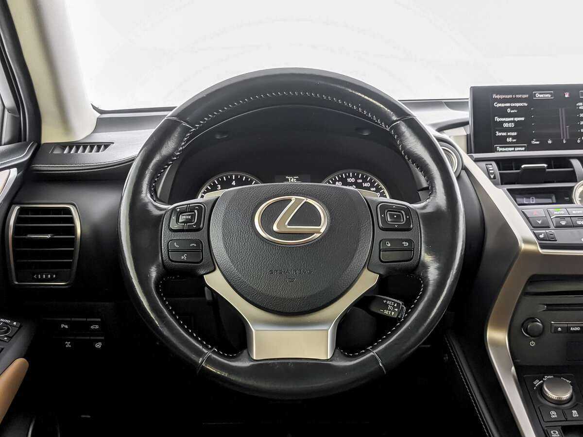 Lexus NX с пробегом — 2017 год. Фото: #17