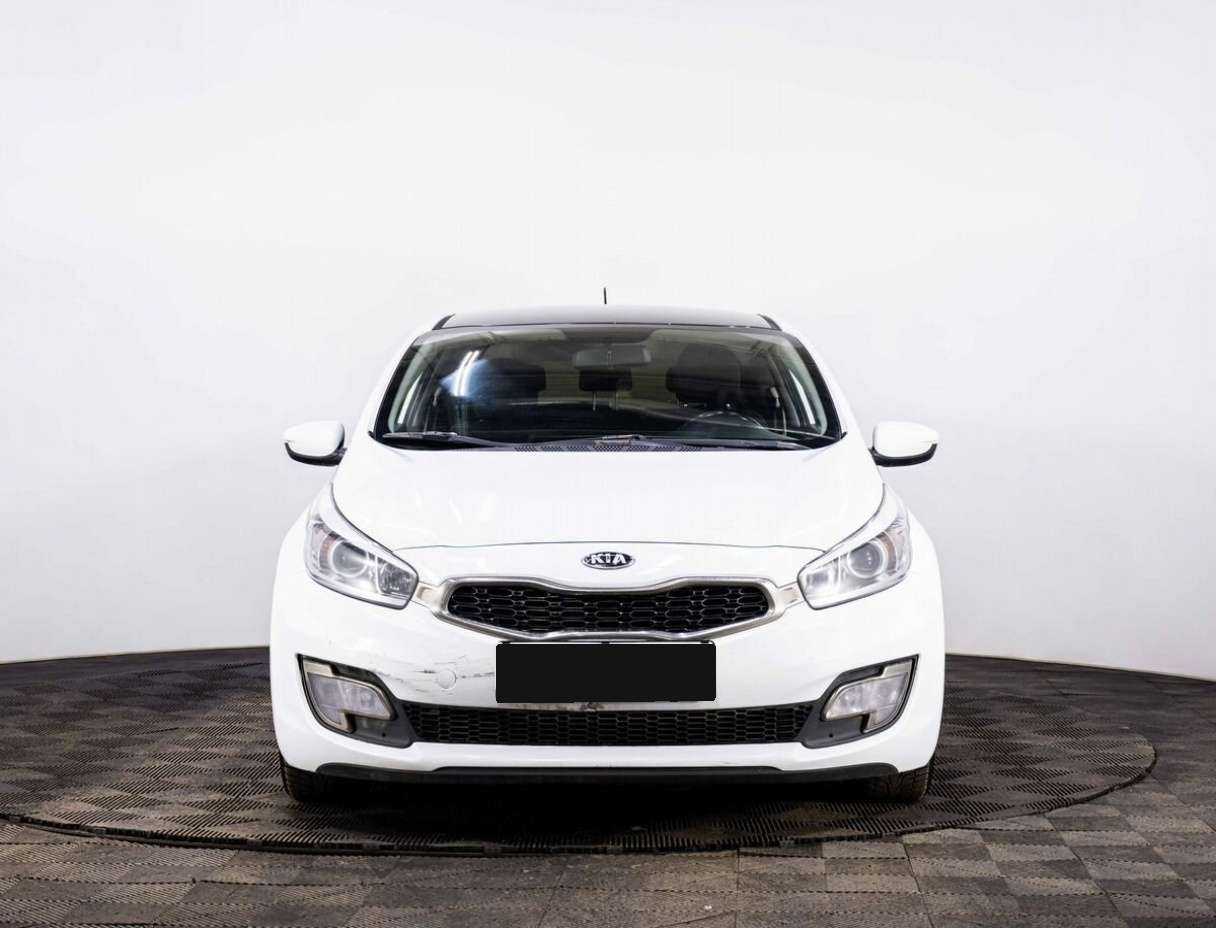 Kia Ceed с пробегом — 2014 год. Фото: #1