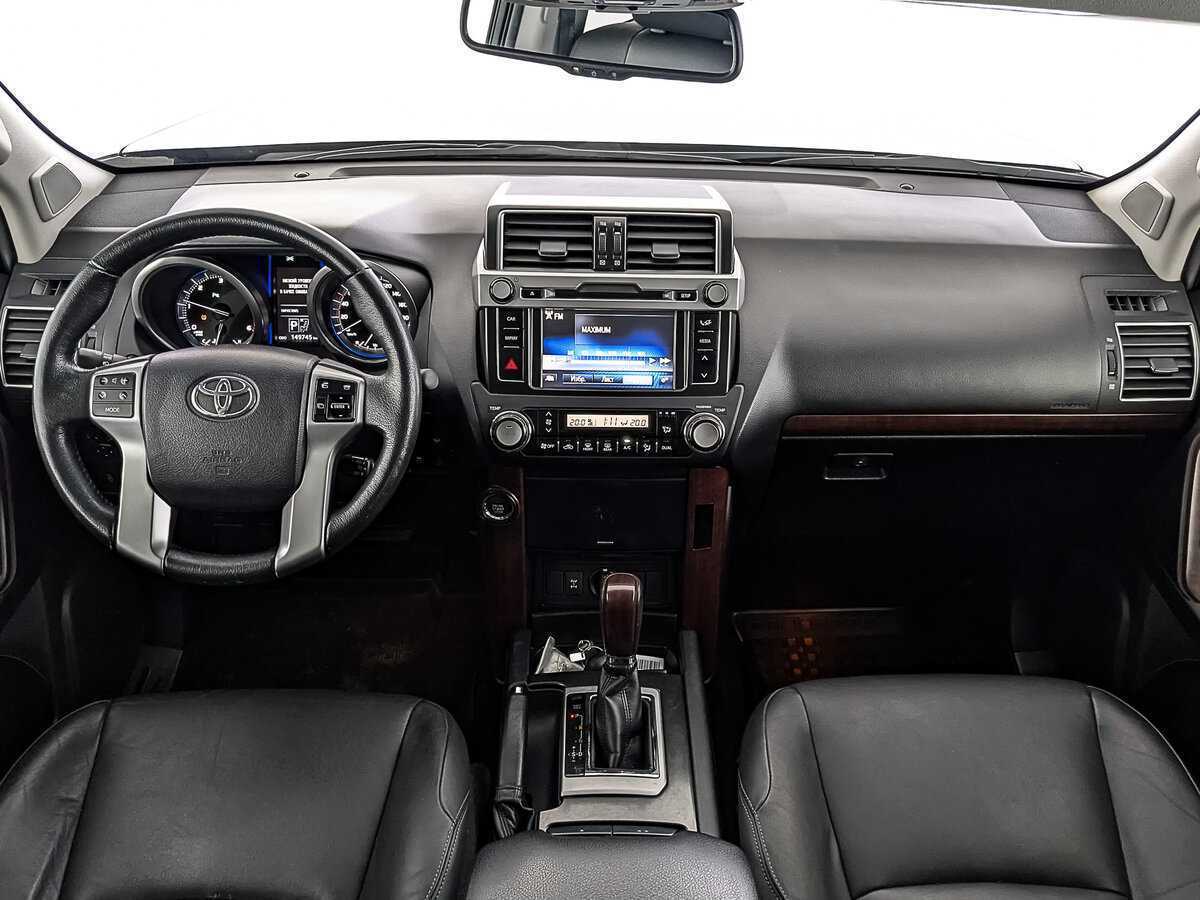 Toyota Land Cruiser Prado с пробегом — 2017 год. Фото: #13