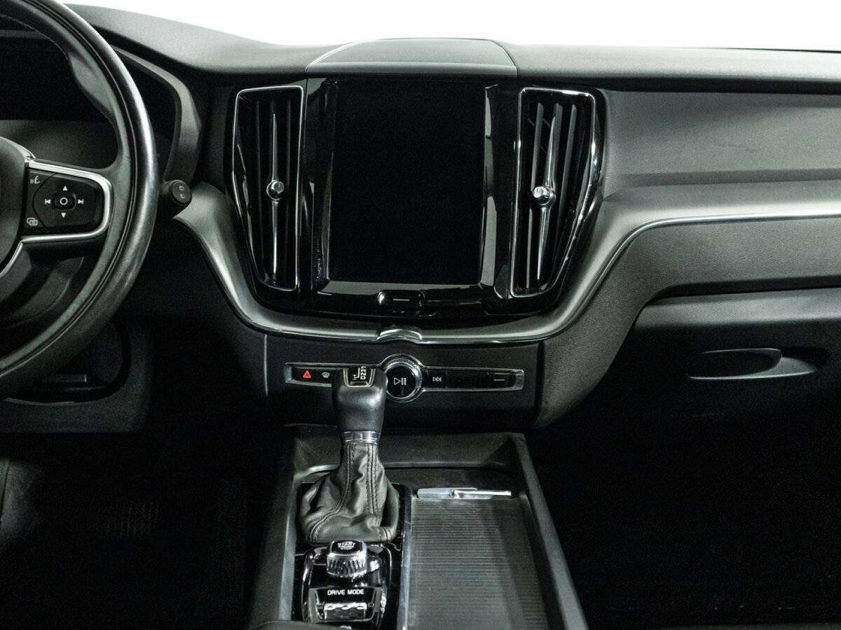 Volvo XC60 с пробегом — 2019 год. Фото: #13