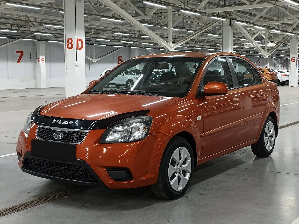 Kia Rio с пробегом — 2011 год. Фото: #0