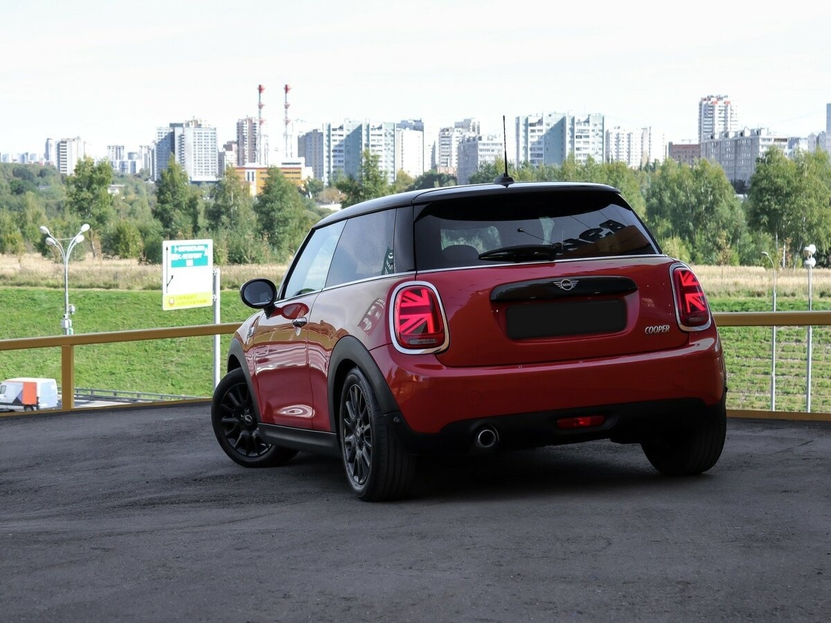 Mini Hatch с пробегом — 2021 год. Фото: #13