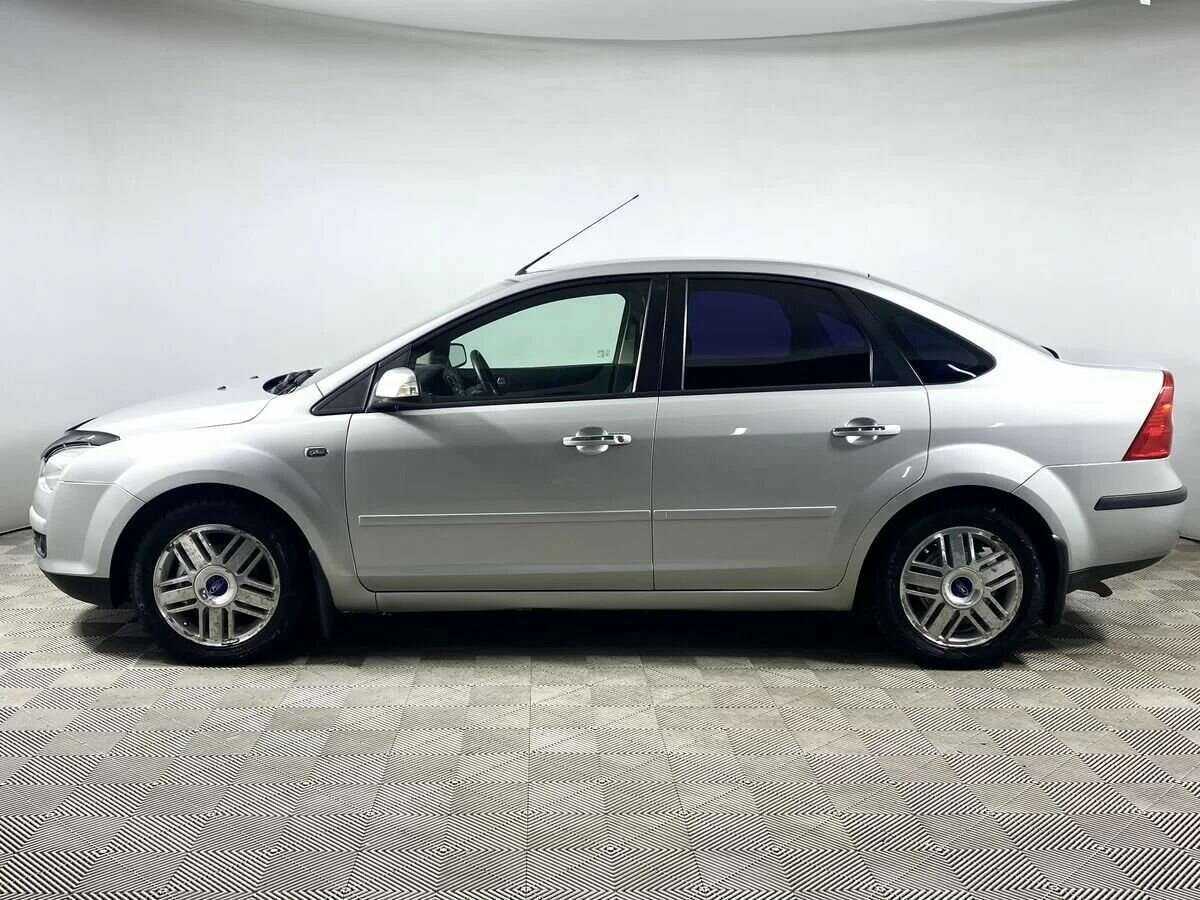 Ford Focus с пробегом — 2007 год. Фото: #5