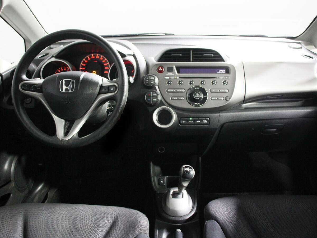 Honda Jazz с пробегом — 2009 год. Фото: #11