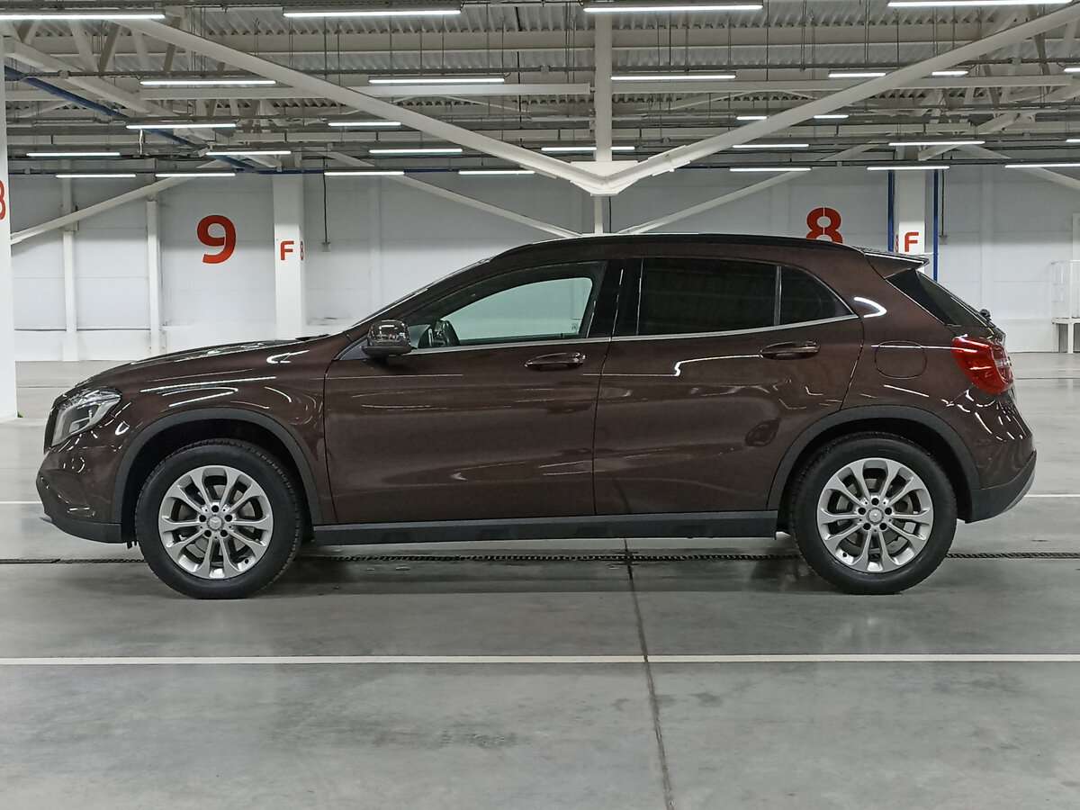 Mercedes-Benz GLA с пробегом — 2015 год. Фото: #7