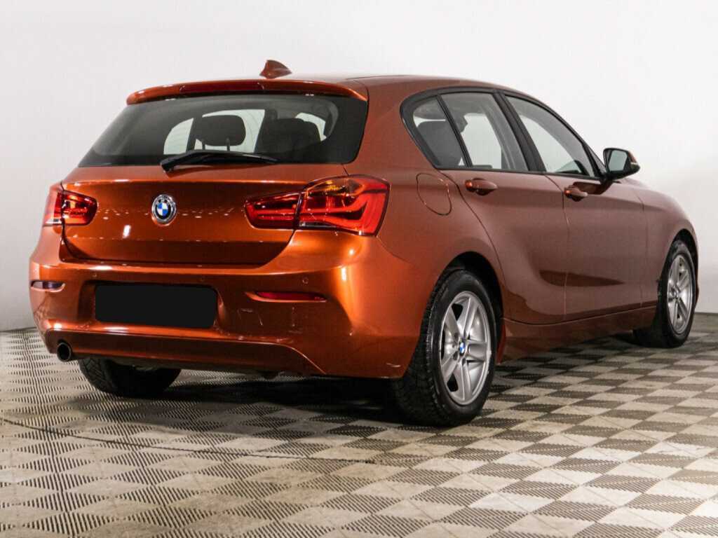 BMW 1 серии с пробегом — 2017 год. Фото: #4