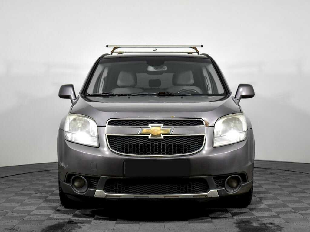 Chevrolet Orlando с пробегом — 2012 год. Фото: #1