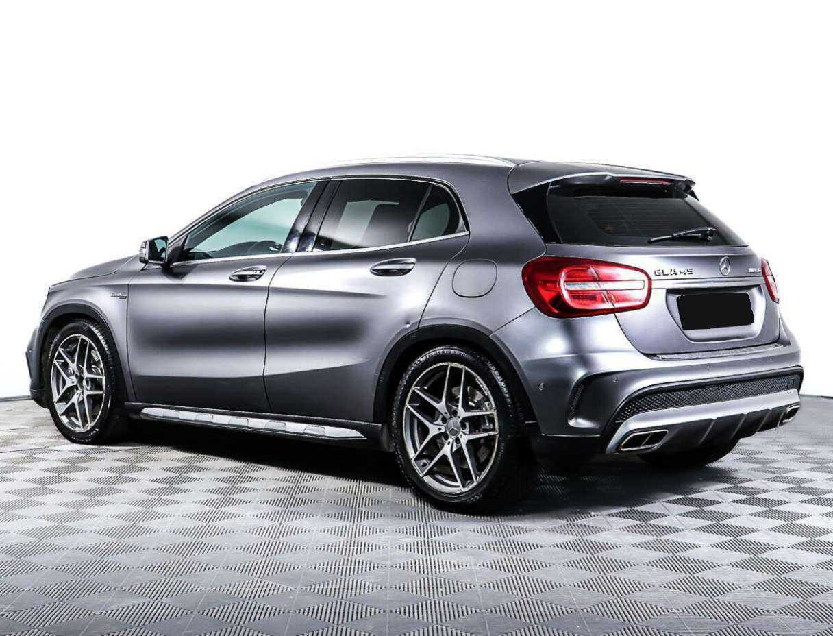 Mercedes-Benz GLA AMG с пробегом — 2014 год. Фото: #6
