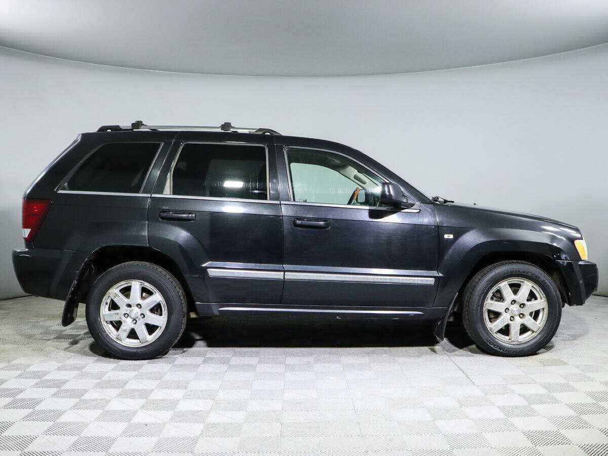 Jeep Grand Cherokee с пробегом — 2007 год. Фото: #3