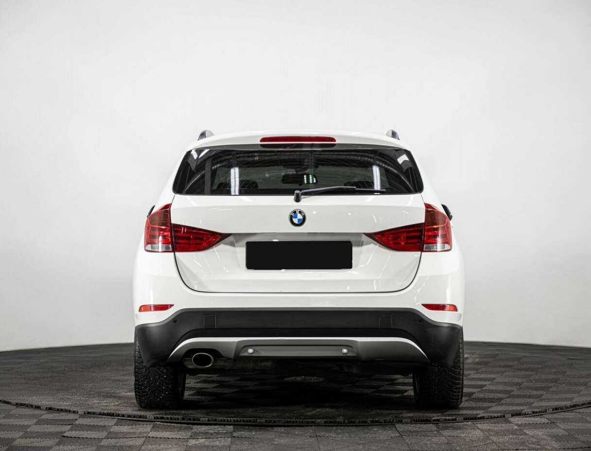 BMW X1 с пробегом — 2013 год. Фото: #4