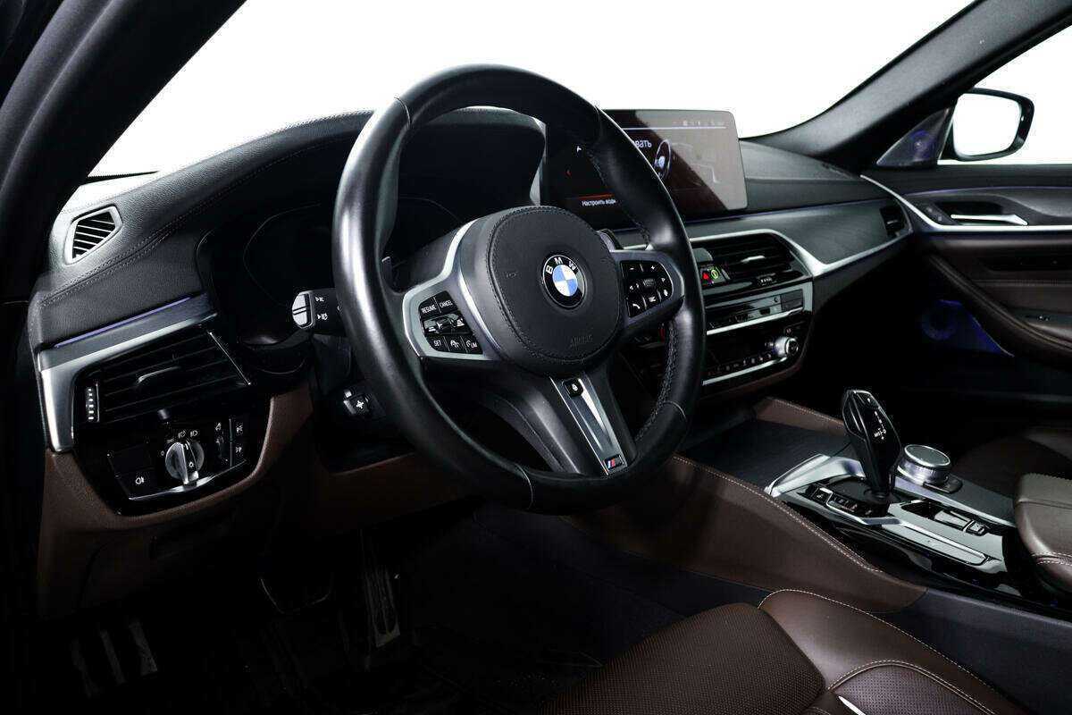 BMW 5 серии с пробегом — 2020 год. Фото: #12