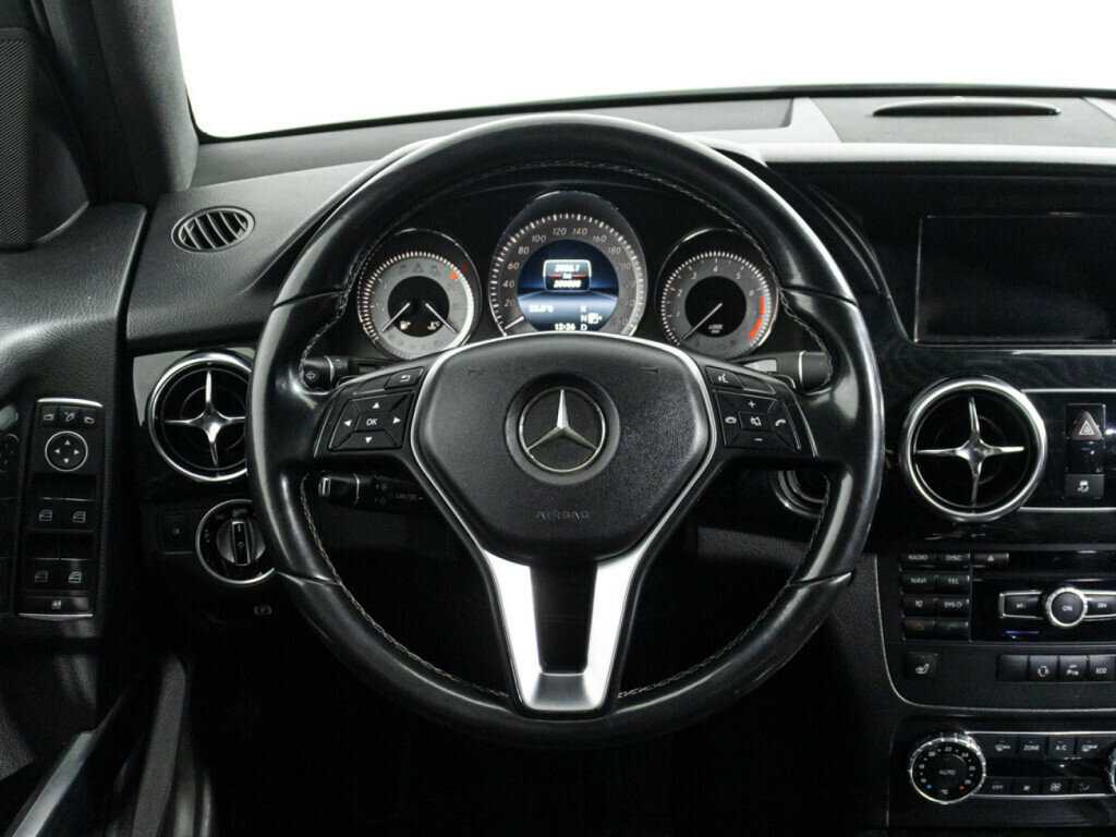 Mercedes-Benz GLK-Класс с пробегом — 2015 год. Фото: #19