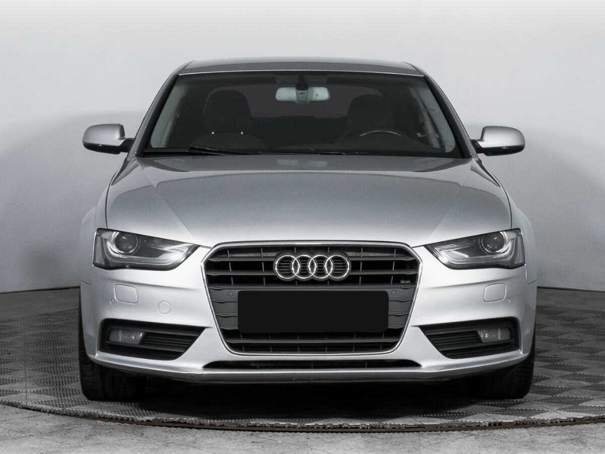 Audi A4 с пробегом — 2012 год. Фото: #1