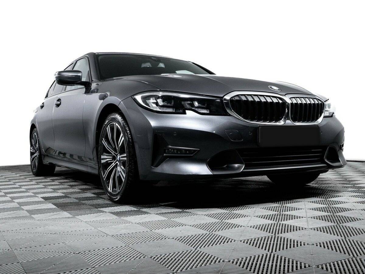 BMW 3 серии с пробегом — 2019 год. Фото: #18
