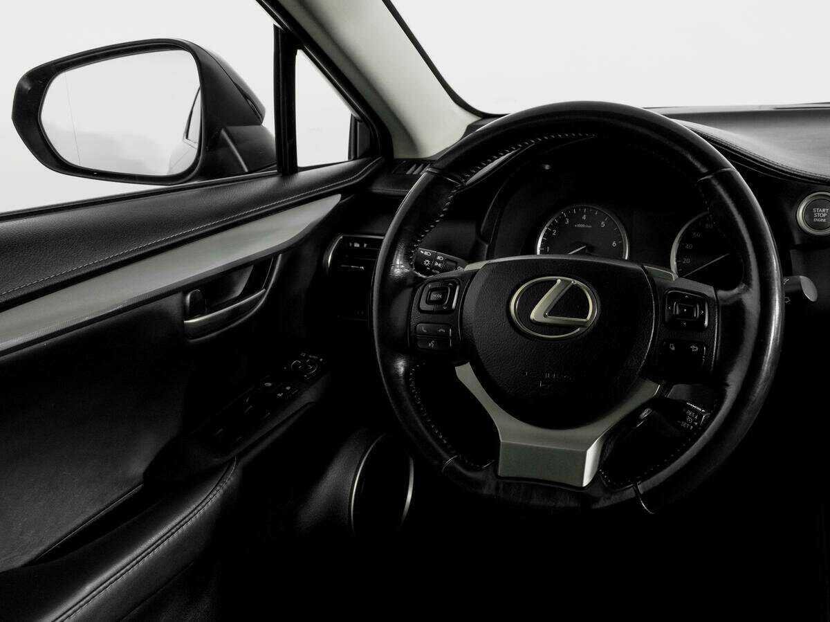 Lexus NX с пробегом — 2015 год. Фото: #13