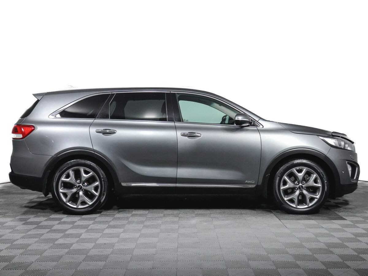Kia Sorento с пробегом — 2016 год. Фото: #3