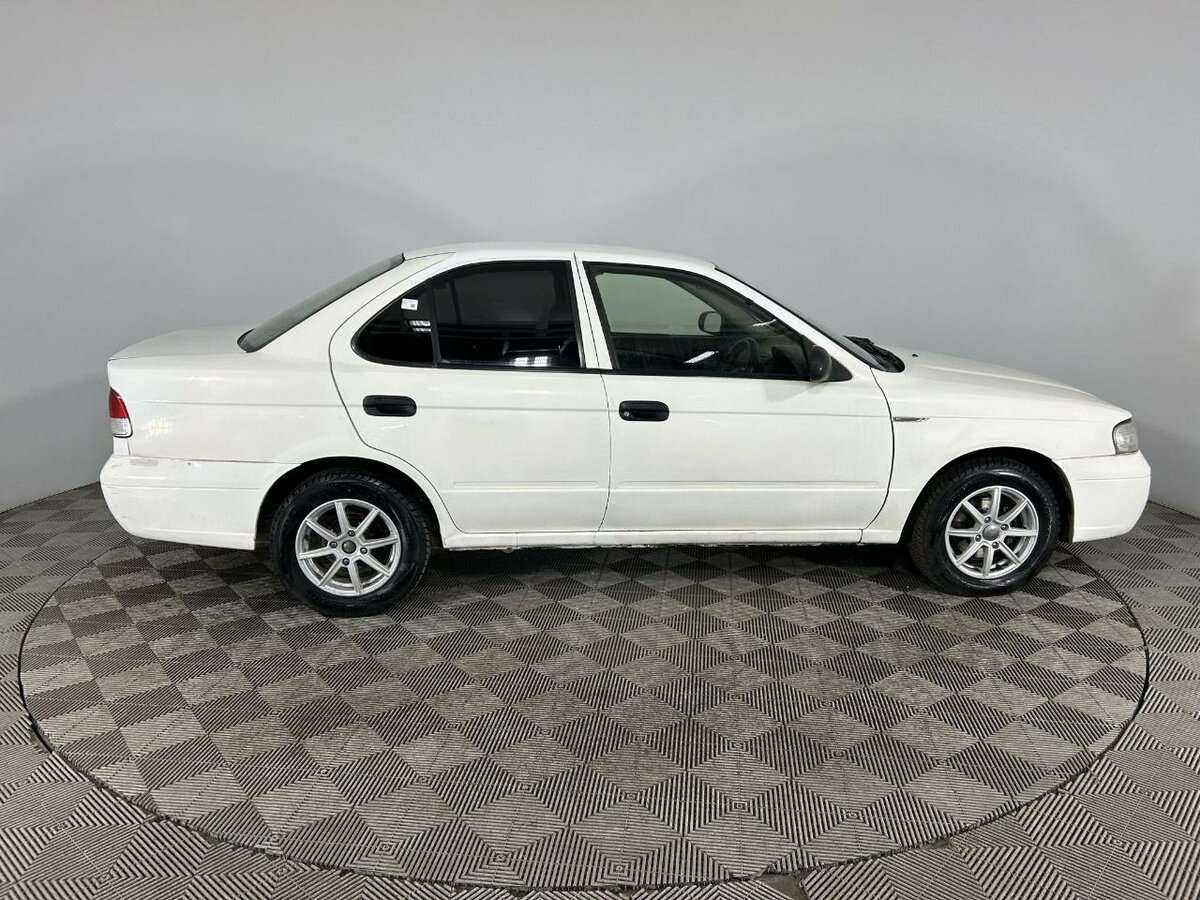 Nissan Sunny с пробегом — 2004 год. Фото: #3
