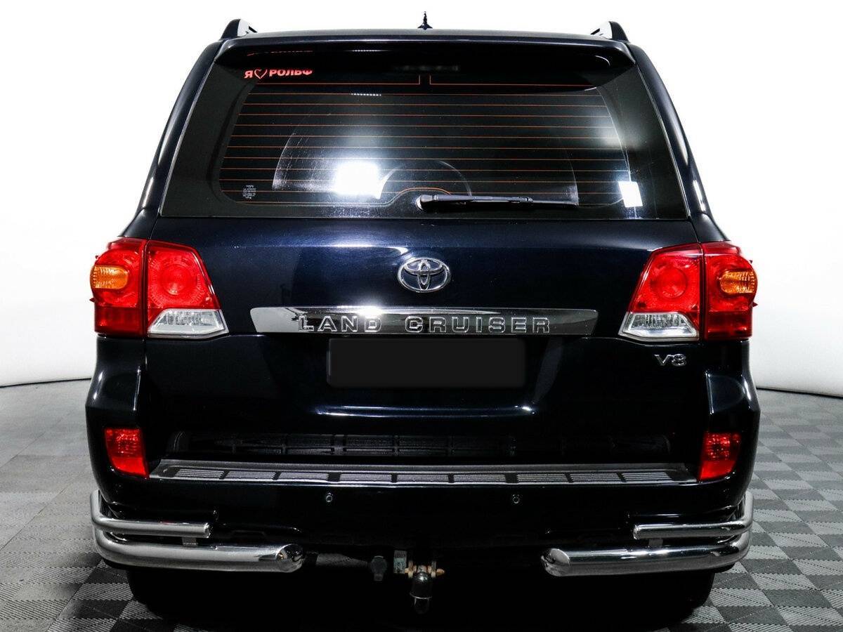 Toyota Land Cruiser с пробегом — 2013 год. Фото: #5