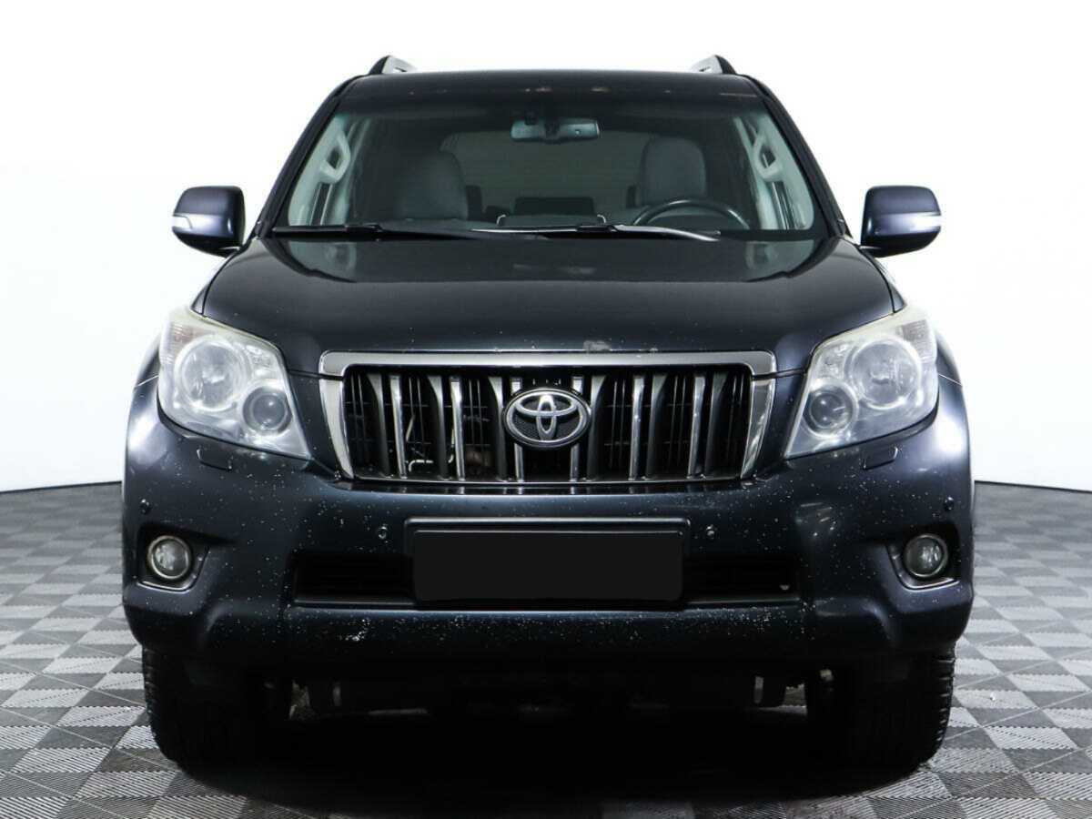 Toyota Land Cruiser Prado с пробегом — 2011 год. Фото: #0