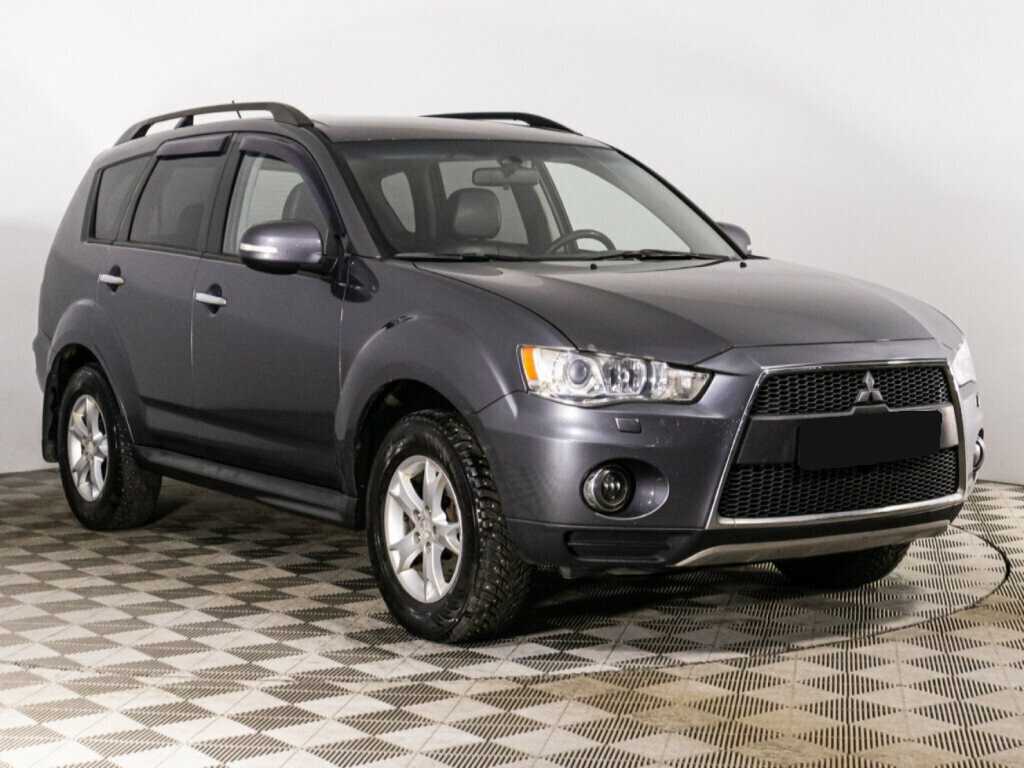 Mitsubishi Outlander с пробегом — 2011 год. Фото: #2