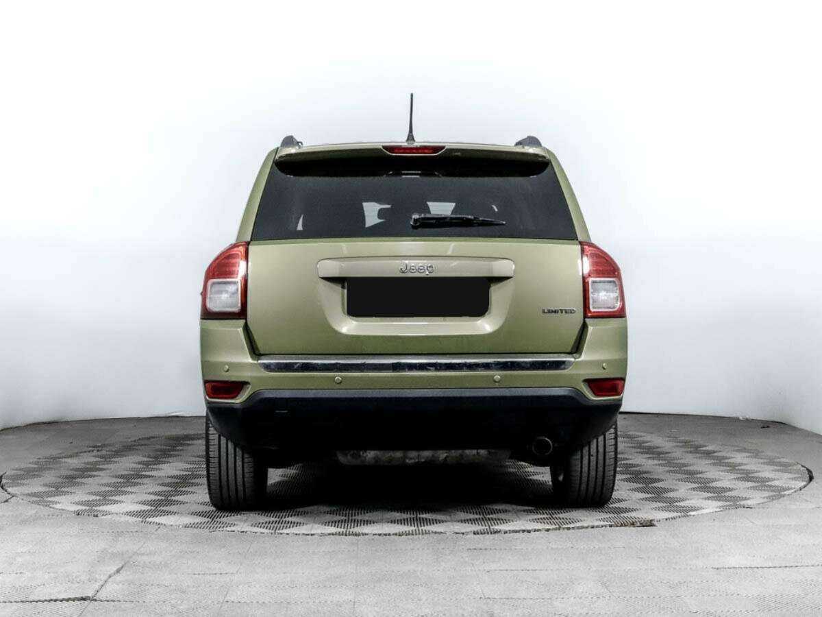 Jeep Compass с пробегом — 2012 год. Фото: #4