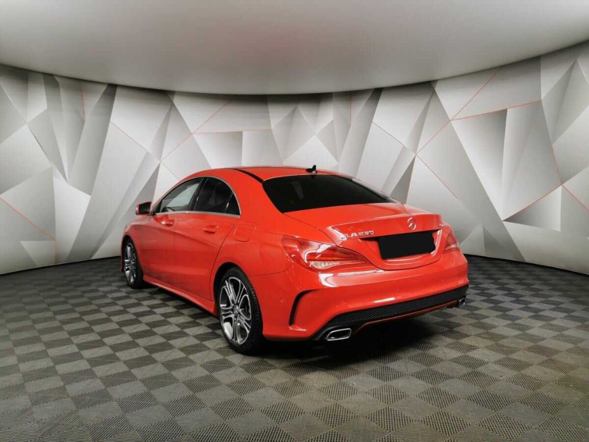Mercedes-Benz CLA с пробегом — 2014 год. Фото: #3