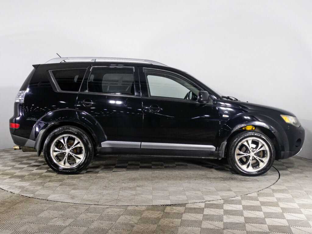 Mitsubishi Outlander с пробегом — 2008 год. Фото: #3