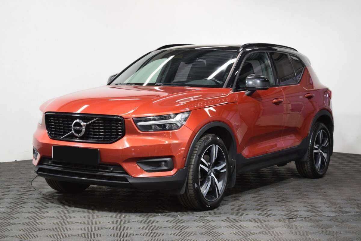 Volvo XC40 с пробегом — 2019 год. Посмотреть фото