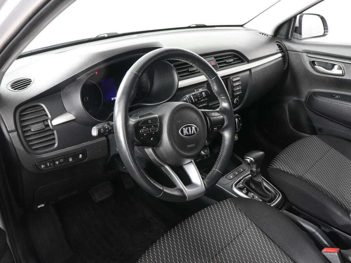 Kia Rio с пробегом — 2020 год. Фото: #8