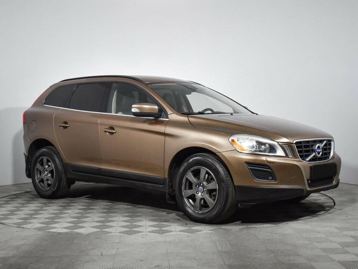 Volvo XC60 с пробегом — 2011 год. Фото: #2