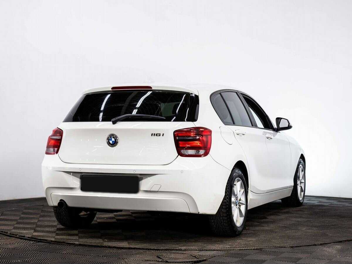 BMW 1 серии с пробегом — 2013 год. Фото: #3