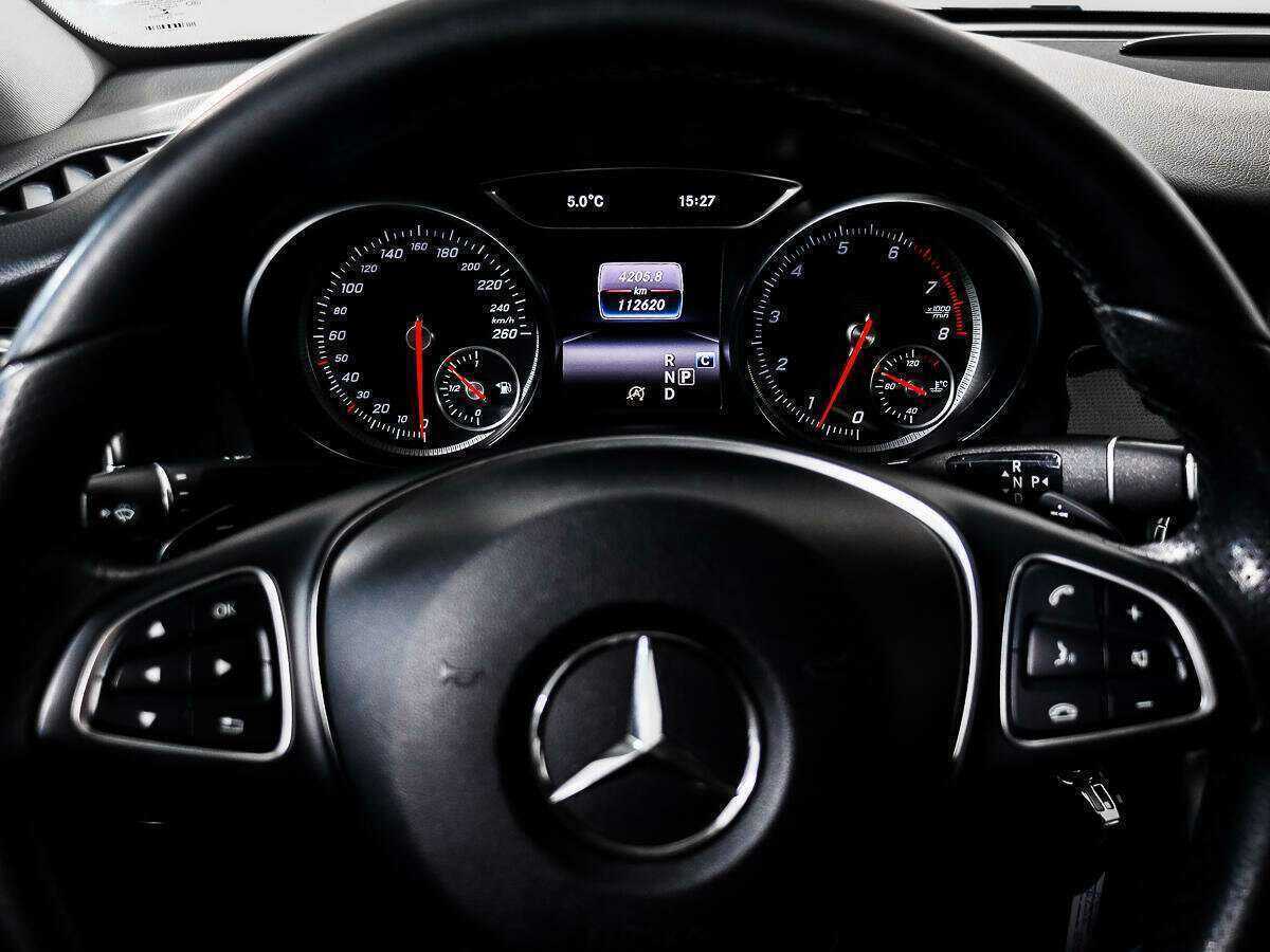 Mercedes-Benz CLA с пробегом — 2016 год. Фото: #16