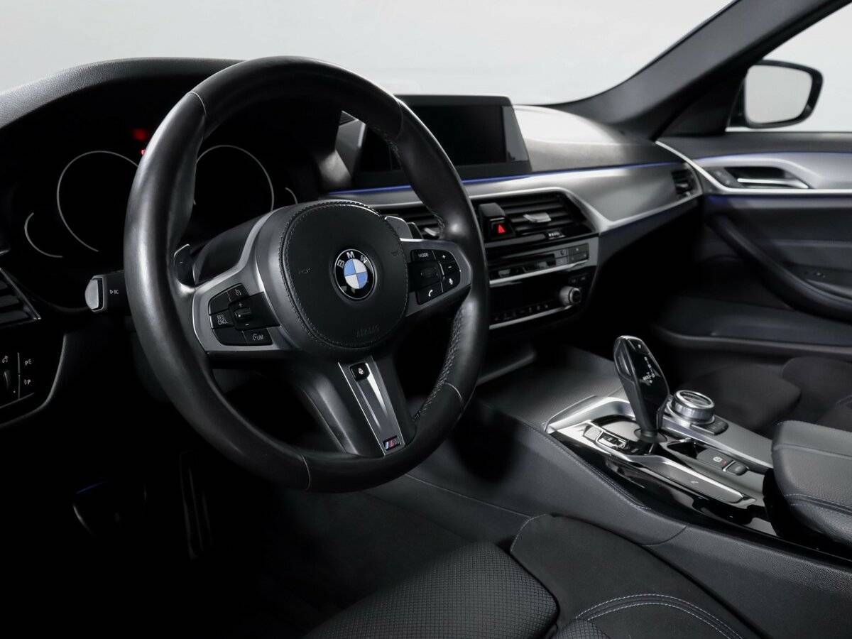 BMW 5 серии с пробегом — 2018 год. Фото: #13
