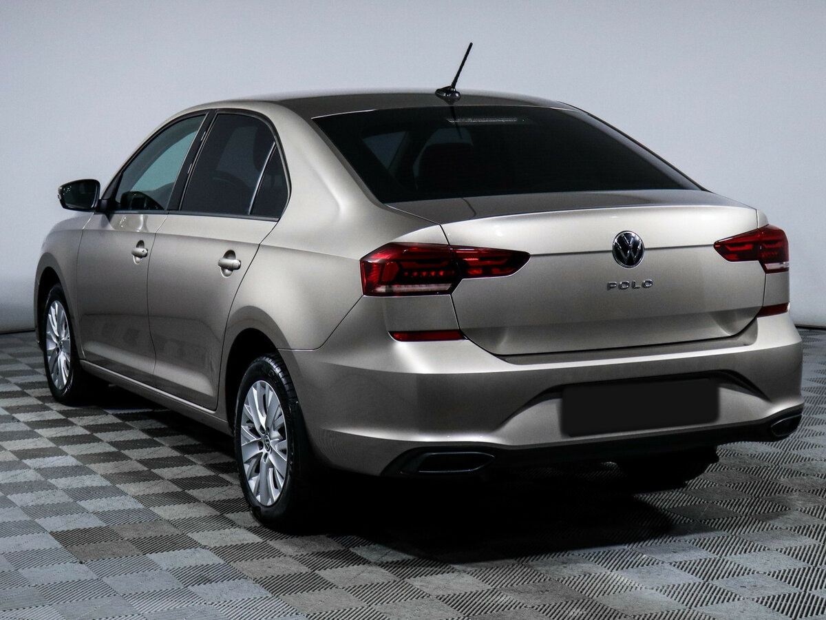 Volkswagen Polo с пробегом — 2021 год. Фото: #5
